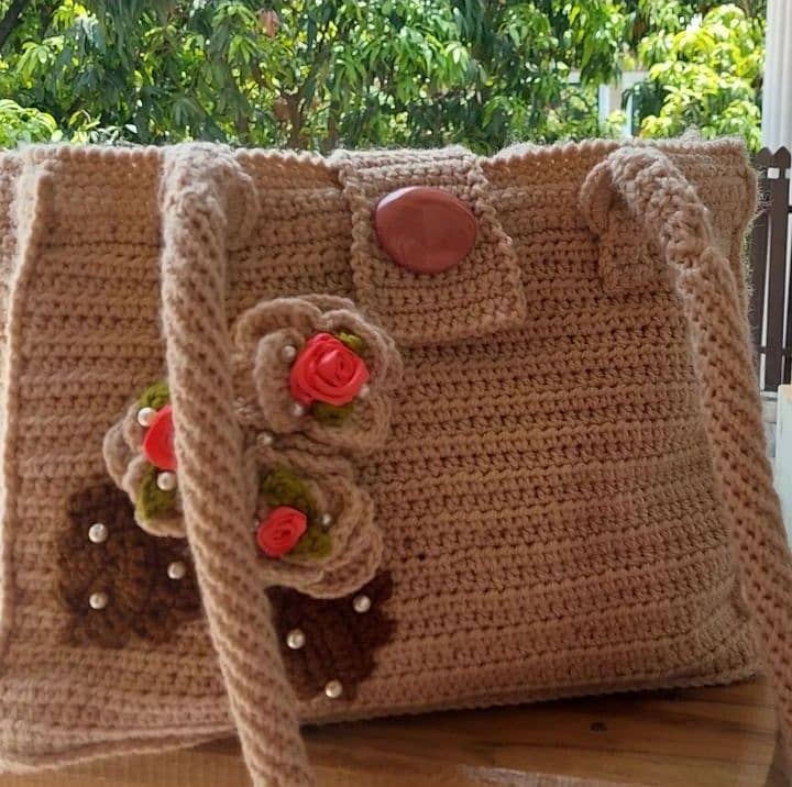 Hand knitted crochet bag 3