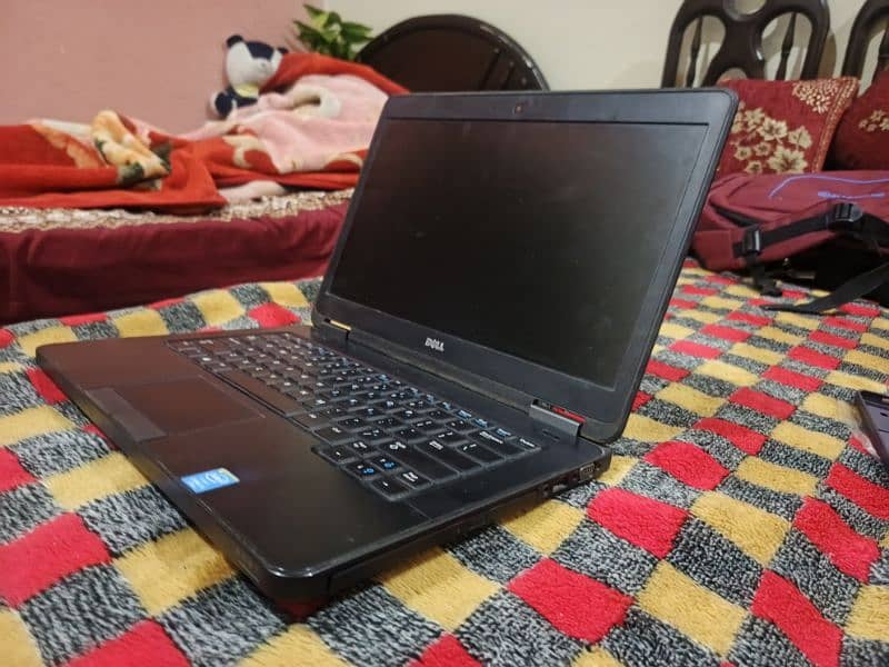 DELL Core i5 4th generation 12gb/512gb 3