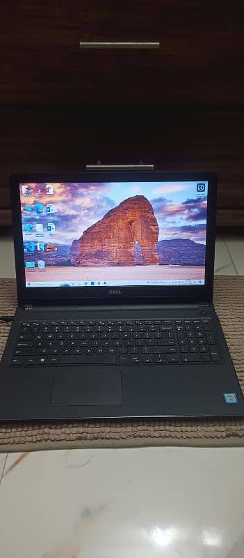 Dell laptop core-i3 / 7-Generation 1