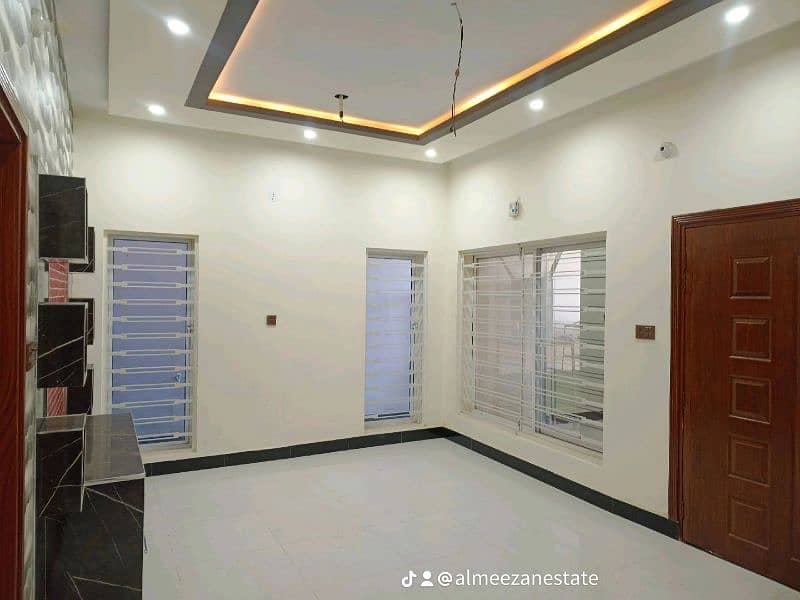 4.5 Marla New Single Story House For Rent In Queen Road Sargodha 0