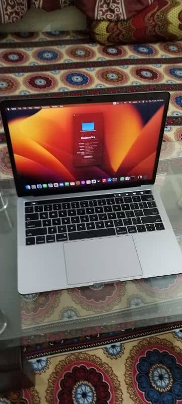 macbook pro 13"inches 2017 2