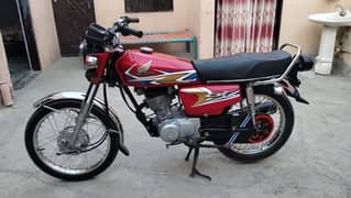 Honda 125 (20 Model) Lush condition