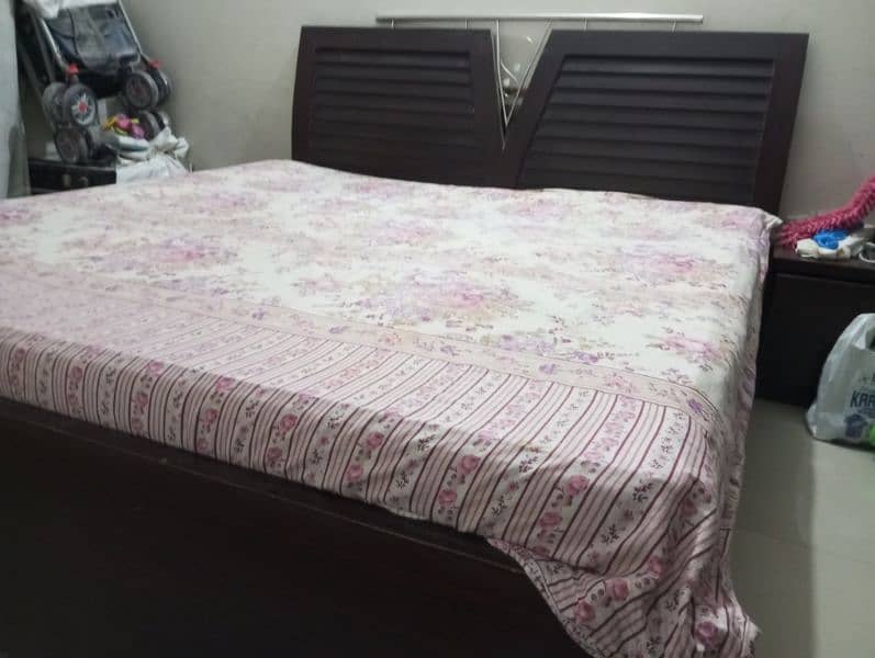 double bed for sale 0