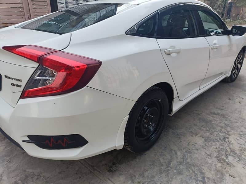 Honda Civic VTi Oriel Prosmatec 2018 12