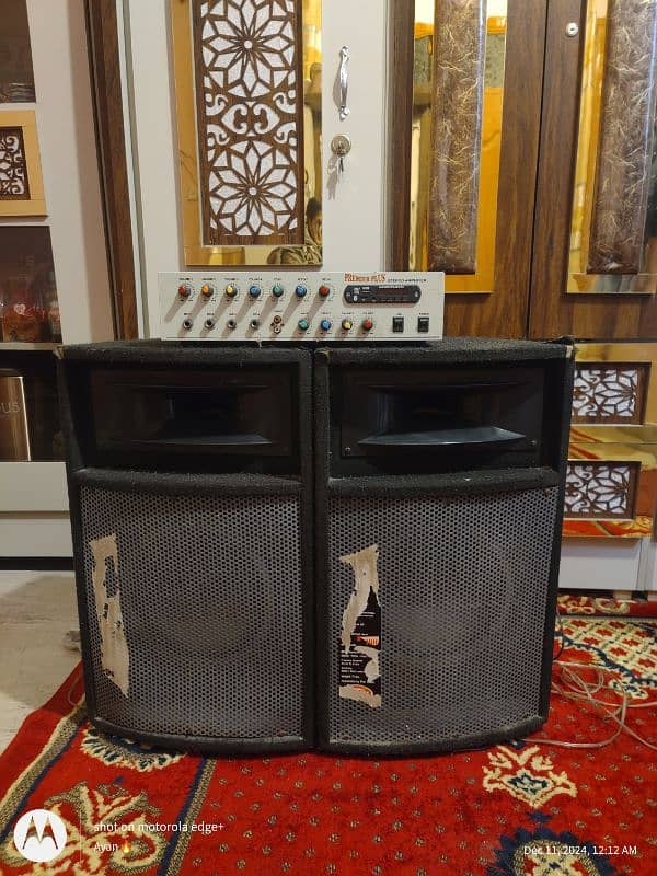 speaker with amplifier 6