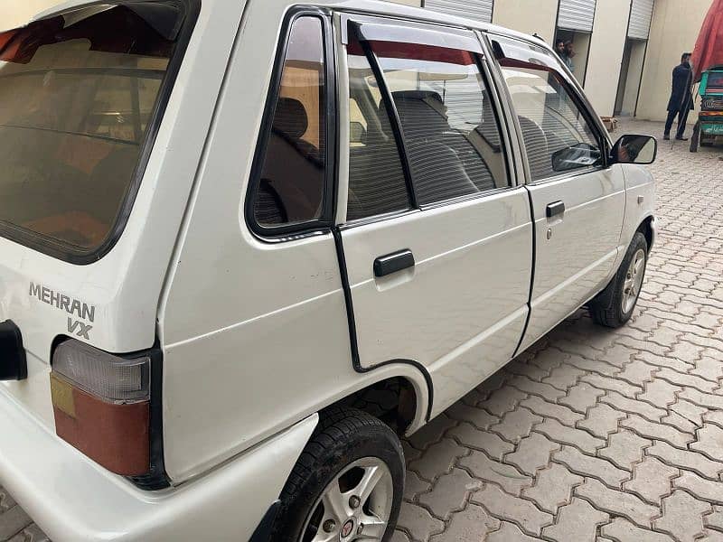 Suzuki Mehran VX 2017 Excellent condition for Sale 7