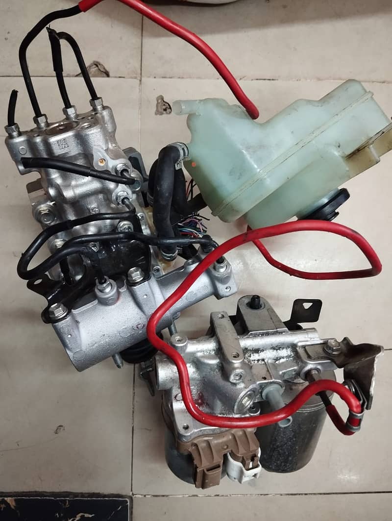 Toyota CHR, Axio, Feilder, Prius1.8, Camry, Hybrid Battery & ABS 18