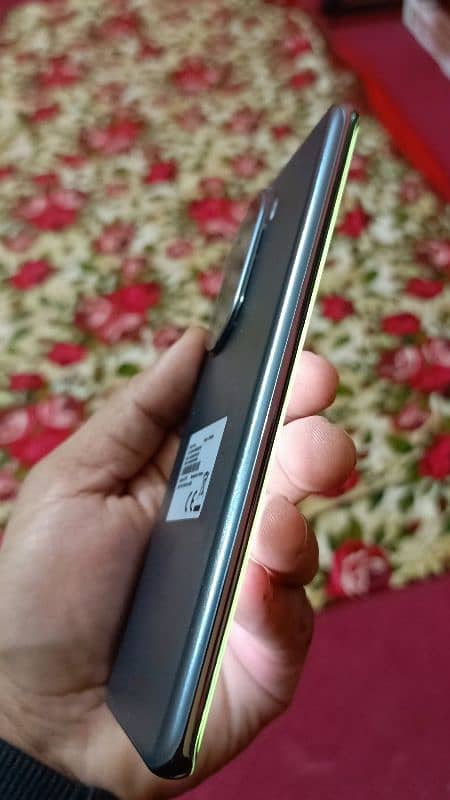 Oppo Reno 11 5G (Edge Display) Brand New Condition 2