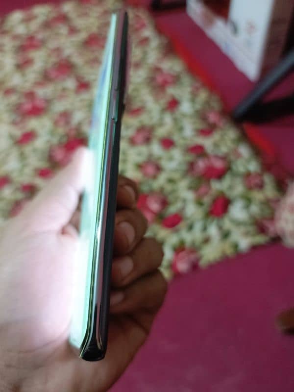 Oppo Reno 11 5G (Edge Display) Brand New Condition 8