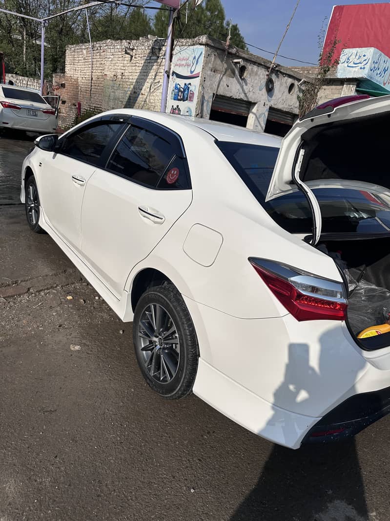 Toyota Corolla Altis 2022 X package 6