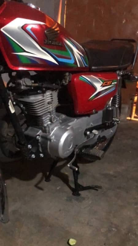 HONDA CG 125 2023 RED 7