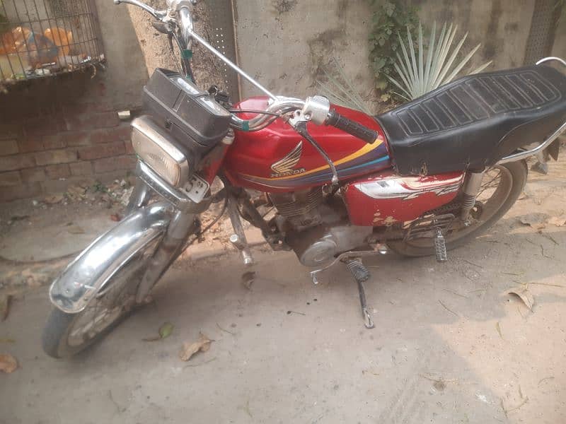 honda 125 2009 modal 3