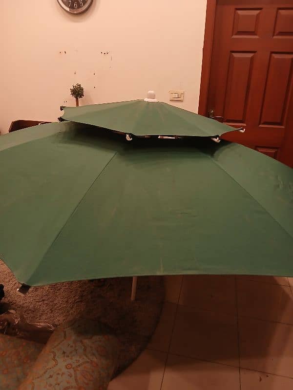 outdoor umbrella 0