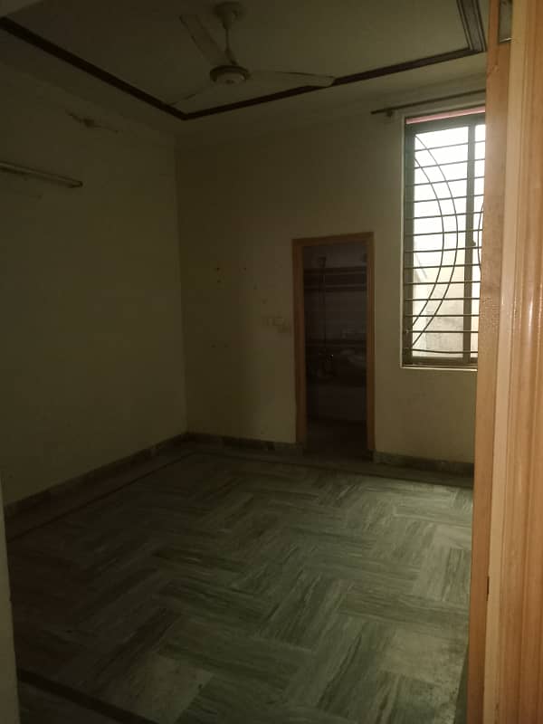 5marla first floor house available for rent Islamabad 5