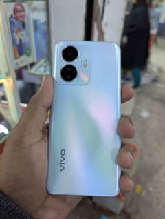 vivo Y55 9.8/10