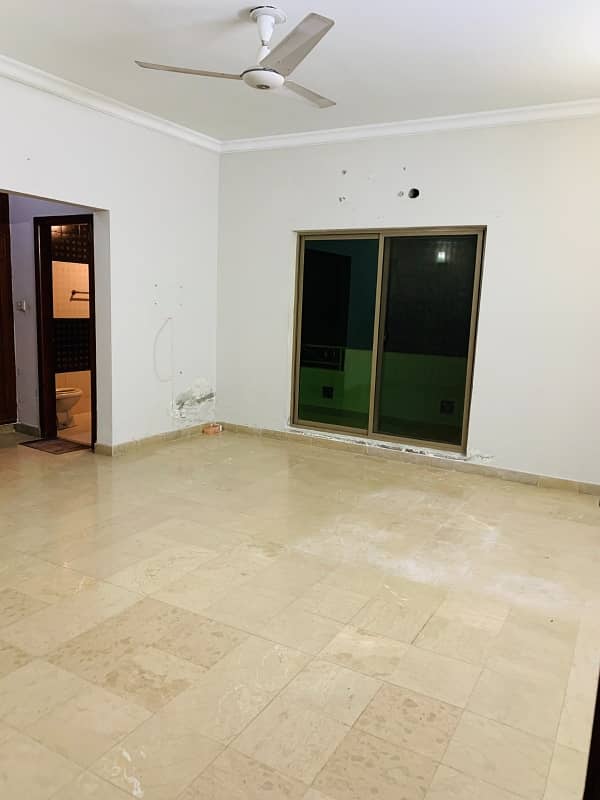 F-11 Markaz Luxury 2 Bedroom Un-Furnished Apartment Available for Rent in F-11 Markaz Islamabad 3