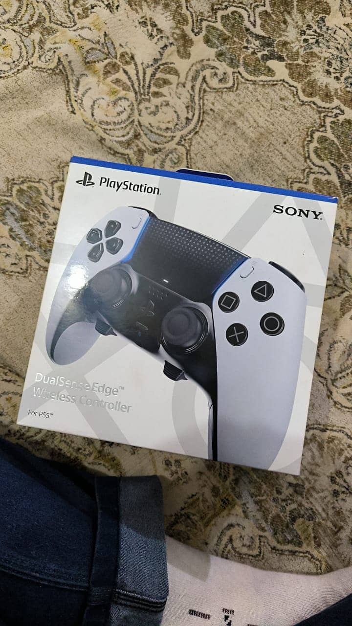 Ps5 edge controller (complete box) awesome condition 5