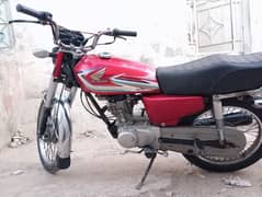 United 125 bike For Urgent sell