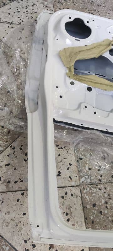 Car door of left rear passenger door honda city aspire 1.5 2022 model 5