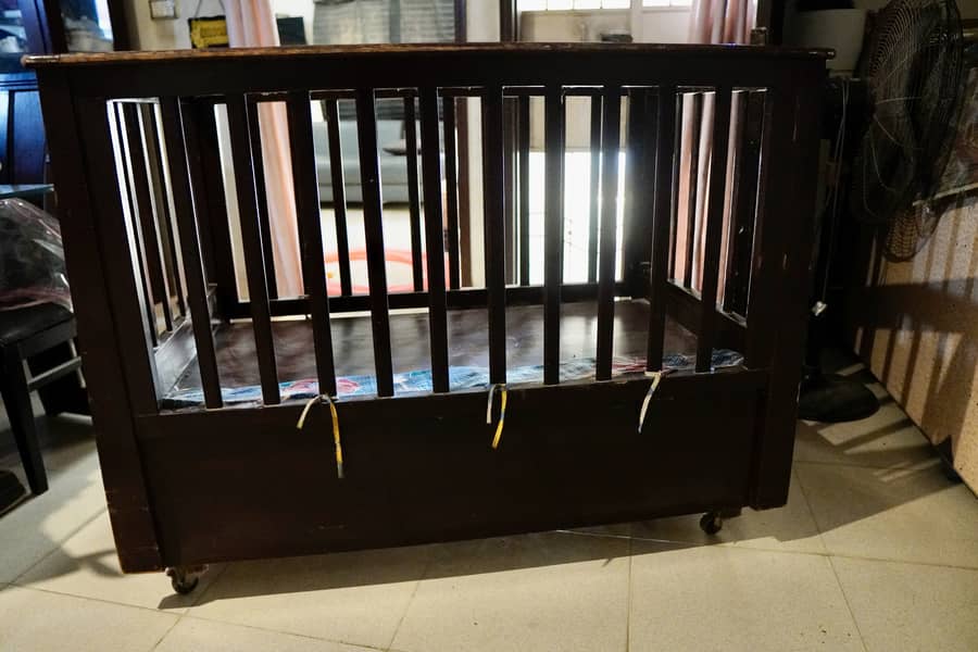 Wooden Baby Cot 5