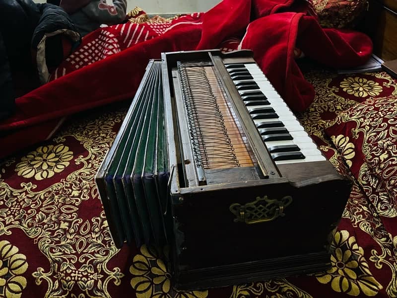 Harmonium Original German jubliate best for ghazal 3