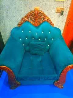 Taaj King Size Sofa Sale what's ap number O3O6 6669308