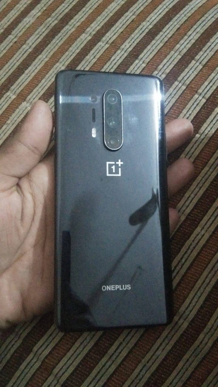 OnePlus 7 pro in clean condition 0