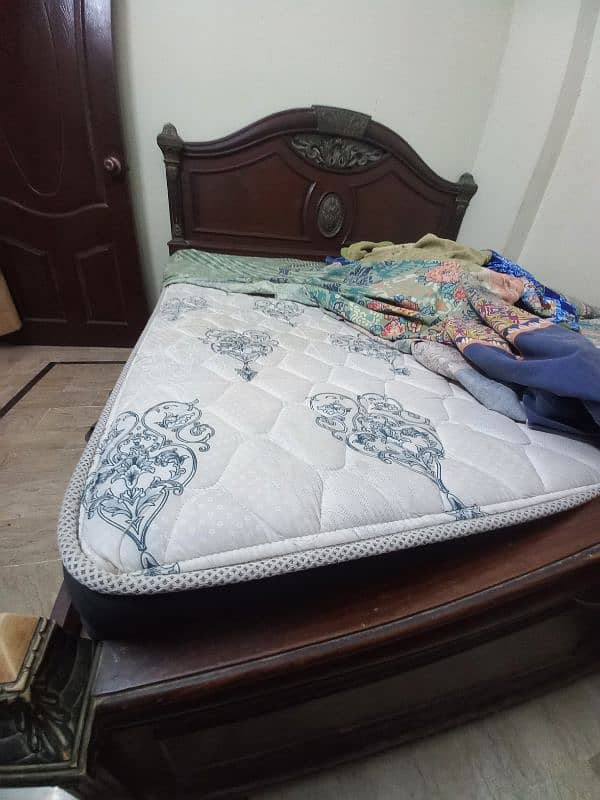 king size bed almari Matress 3