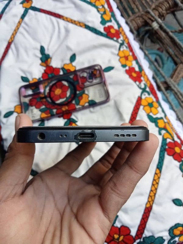 Realme c35 PTA Approved 4+4 /128 GB Only Mobile with NIC copy  10/10 3