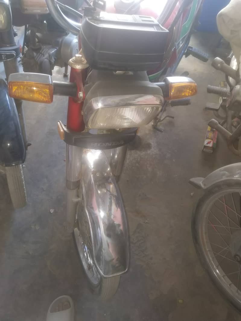 HONDA CD 70 5