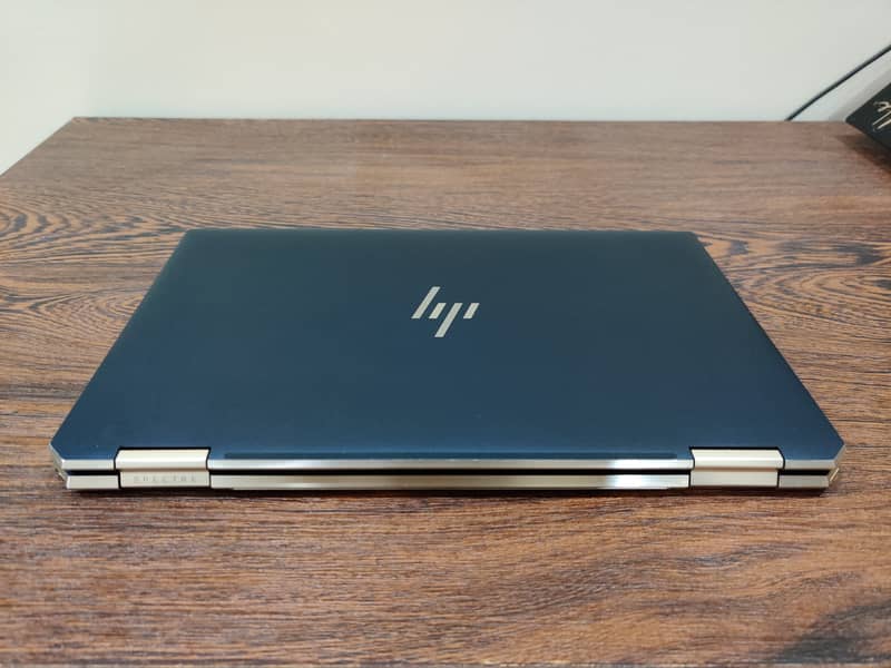 HP Laptop Spectre 13 Nocturne Blue Gem Cut 8