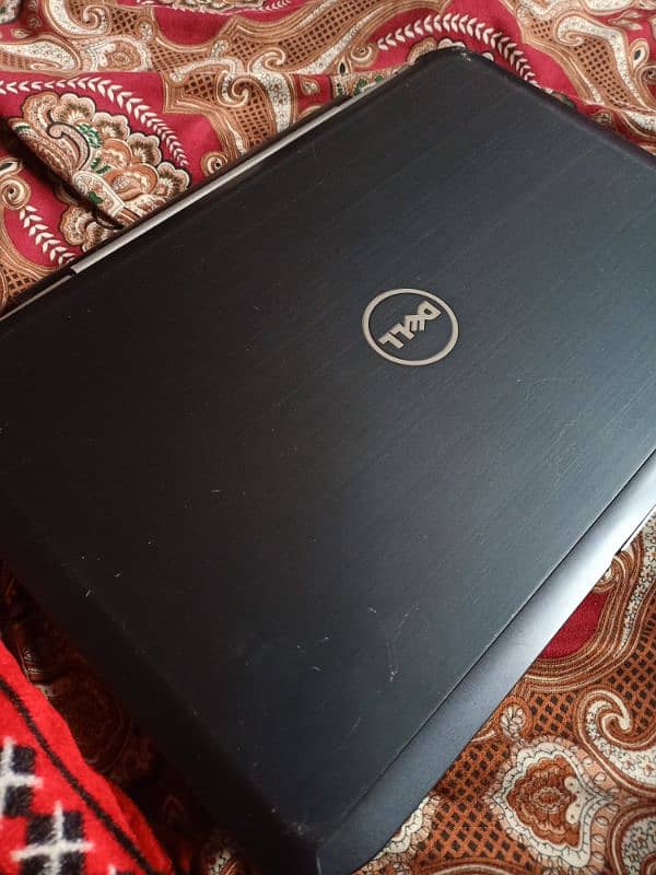 Dell latitude i5 2nd generation 7/10 condition 1