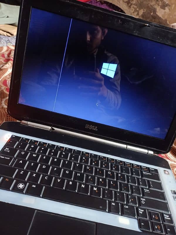 Dell latitude i5 2nd generation 7/10 condition 5