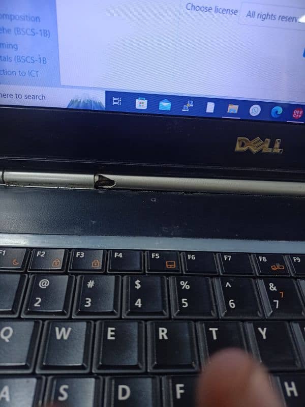 Dell latitude i5 2nd generation 7/10 condition 7