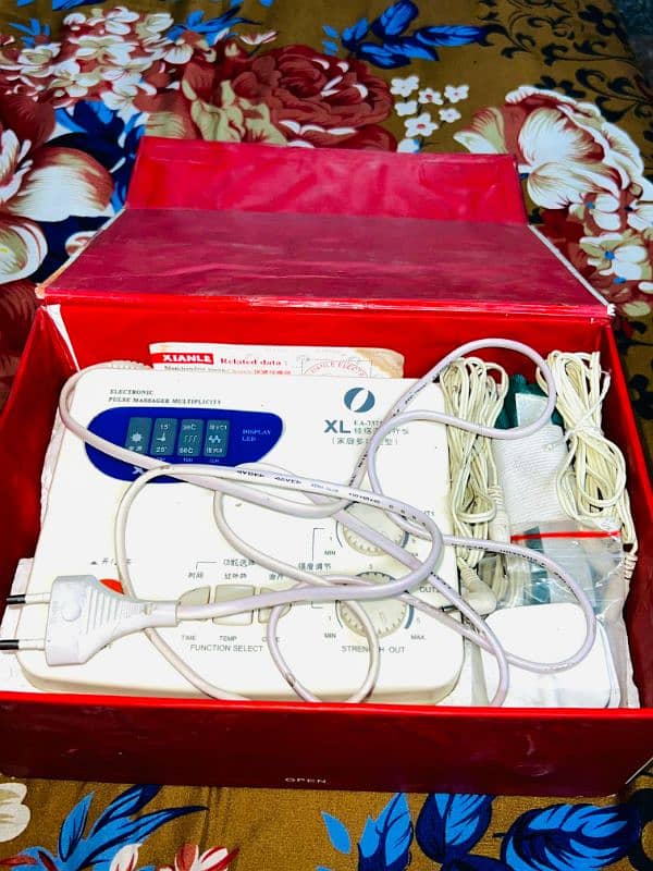 Electronic Pulse Massager Machine 1