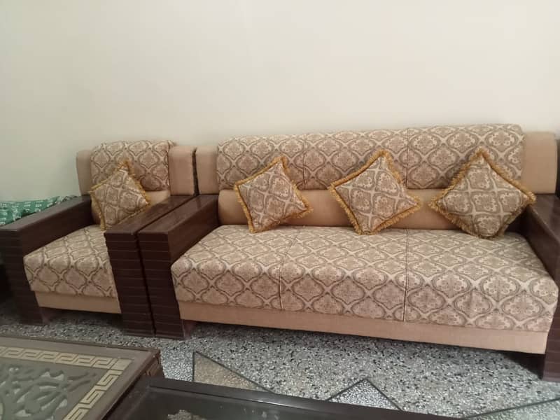 Sofa sets 4