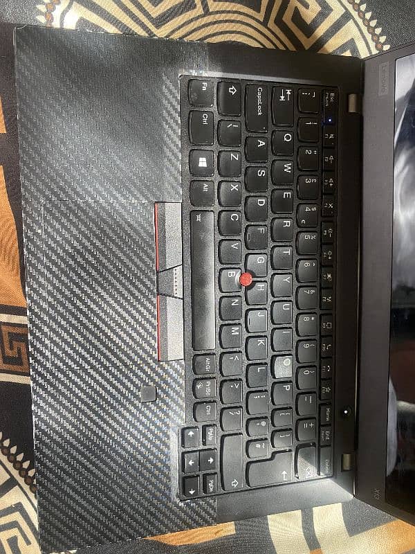 Lenovo Thinkpad X13 8