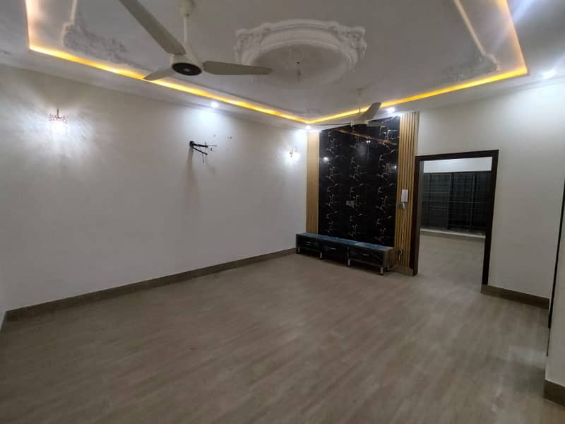 10 Marla Upper Portion Available For Rent in Overseas B Bahria Town Lahore 1