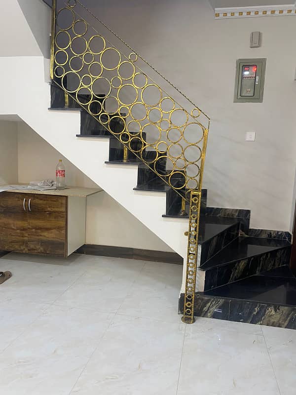 BRAND NEW 5 Marla House For Sale In Johar Town 6