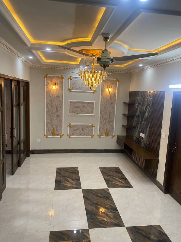 BRAND NEW 5 Marla House For Sale In Johar Town 7