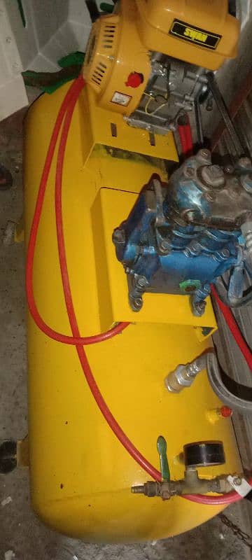 Air compressor 350pound 2