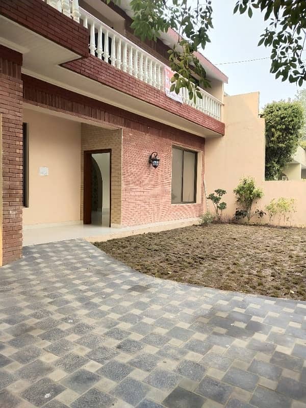 Beautiful 17-Marla, Corner Bungalow Near Park For Rent in Model Town, E-Block 29