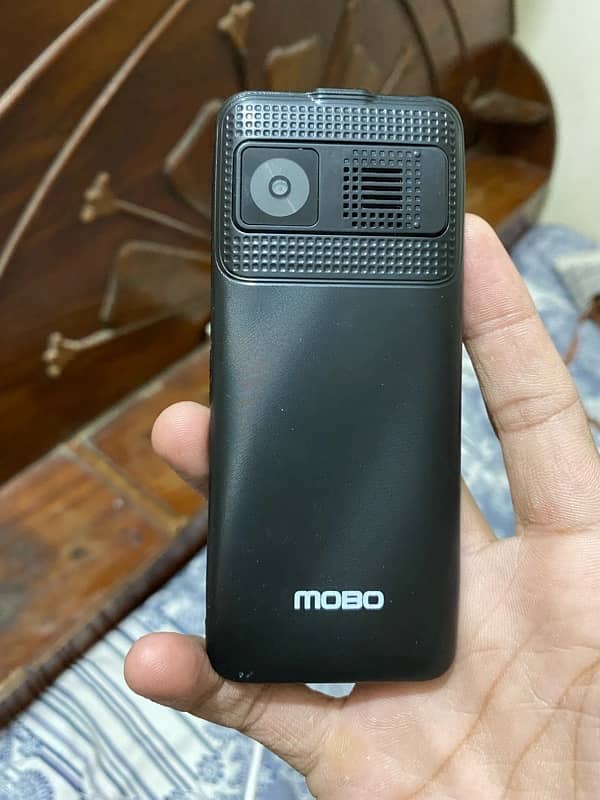 mobo mobile new just box open not used 2