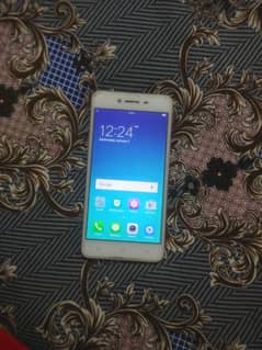 Oppo A37 2 gb ram 16 gb rom