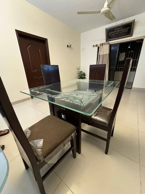 dining table with 4 chairs 1