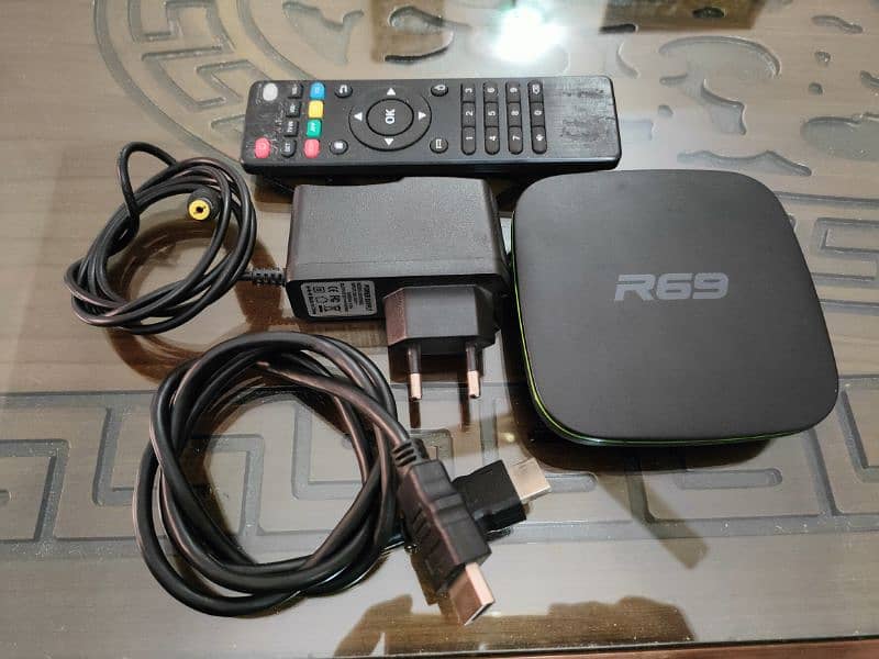 R69 Smart Tv Android Box 0