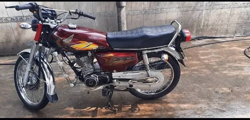 031006666766 Honda 125 2