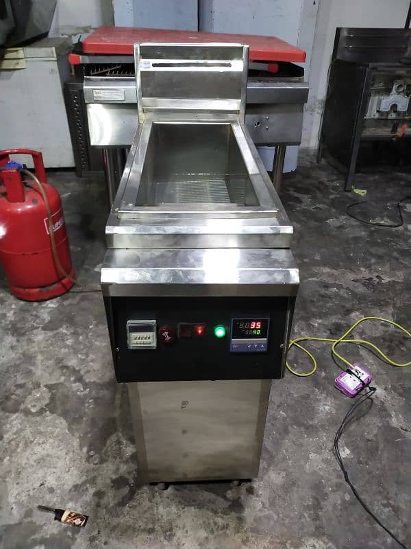 16LTR Fryer New Availabl 18Gag/conveyor oven/pizza oven/fryer/hotplate 1