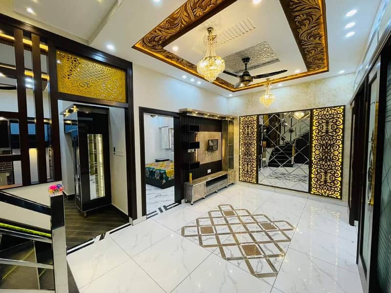 3 Years Installment Plan Luxury House For Sale Located In Park View City Lahore 1