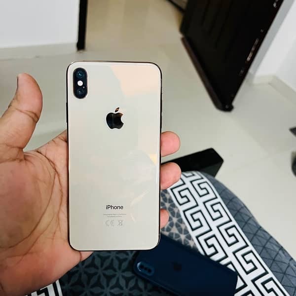 iphone XS MAX 1